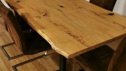 Kundenprojekt: Tischplatte aus verleimter Wildeiche!